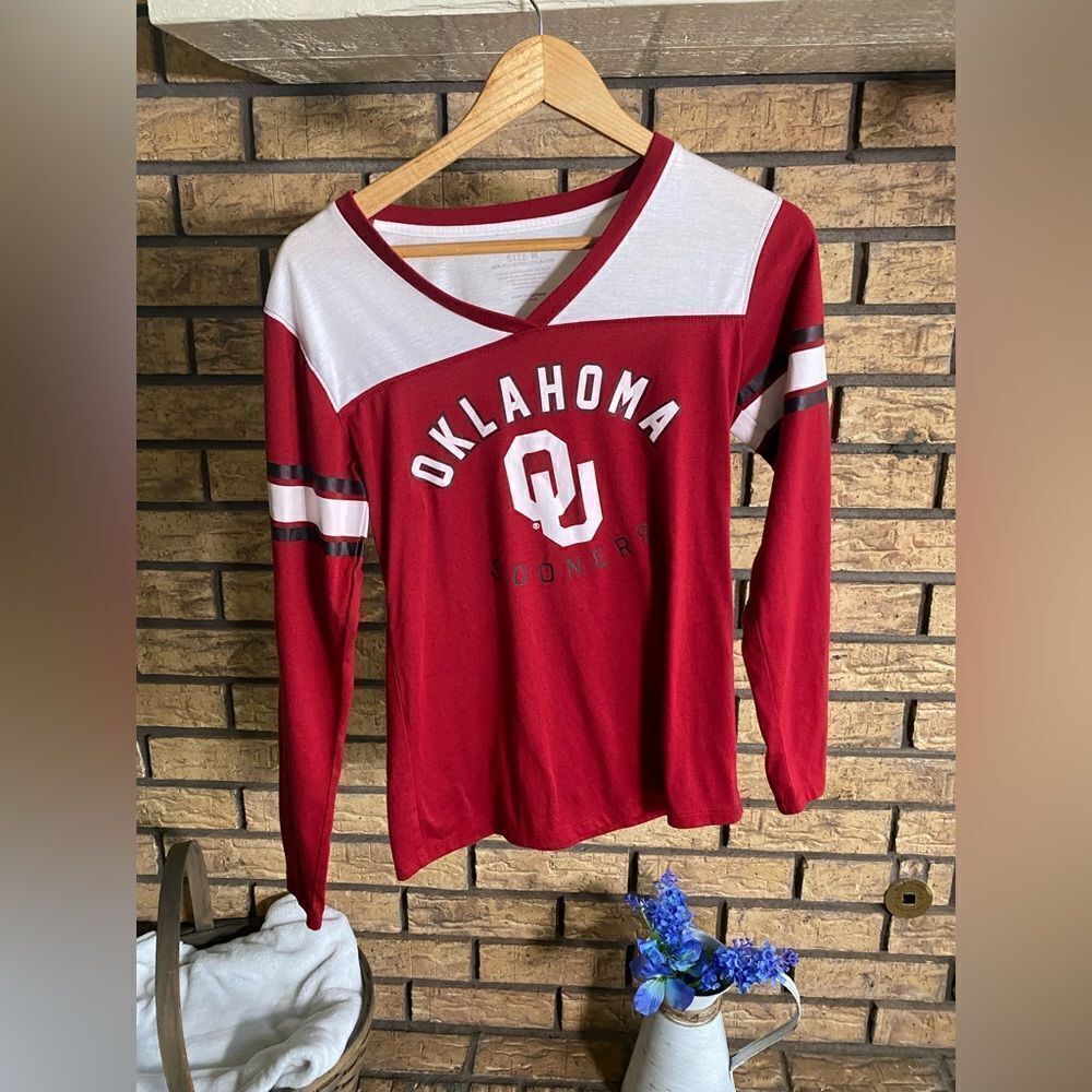 ‎Sooners women’s long sleeve blouse